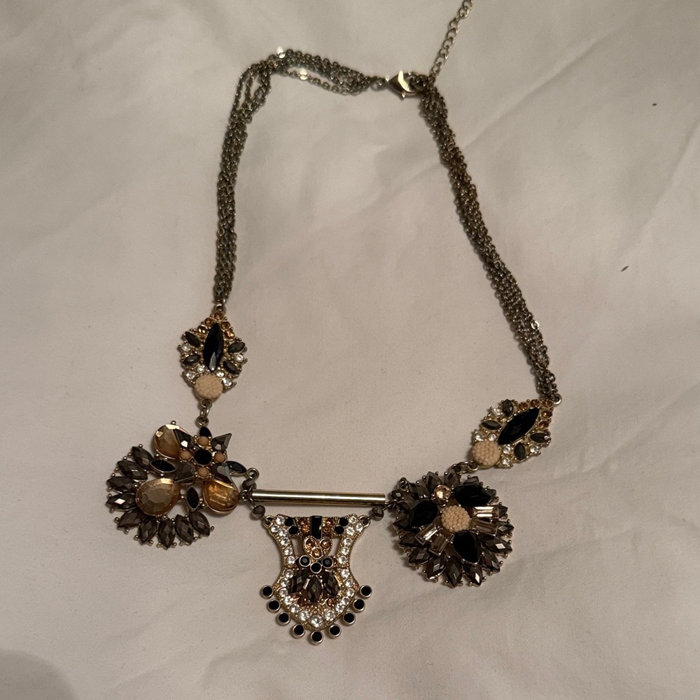 Elegant Gold and Silver Statement Necklace